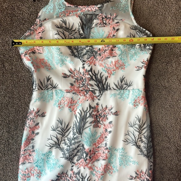 Nicole Miller NY Cocktail Dress Sheer Mesh Embroidered Aqua Mist Coral White 12 - Picture 6 of 12